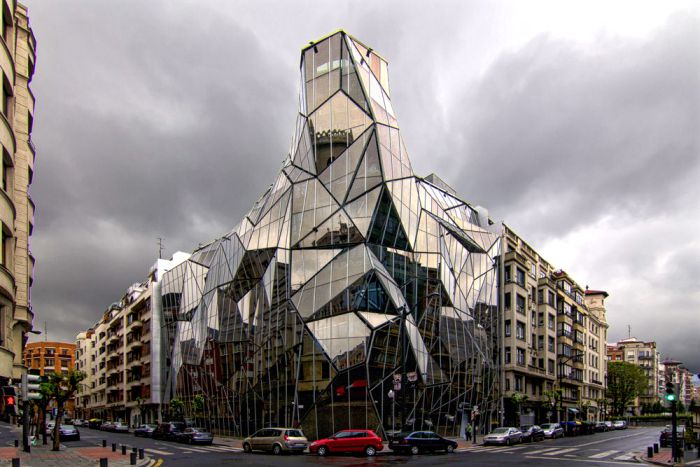 22 Exceptional Glass Buildings From All Over The World – RankRed